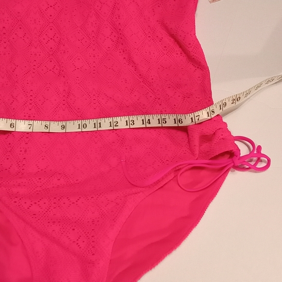 🆕Brand New! High Neck Crochet Overlay & Drawstring Hip Pink Women's Swimsuit 2X - Picture 5 of 11